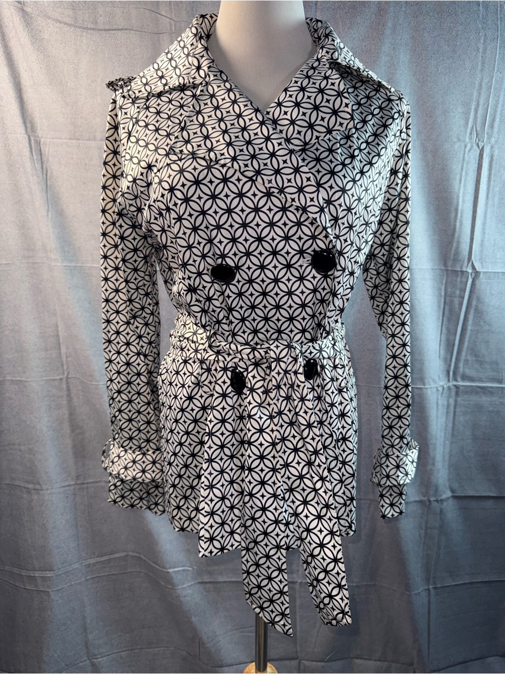 1788-Scott Taylor Black & White Geometric Long-Sleeve Trench Dress
